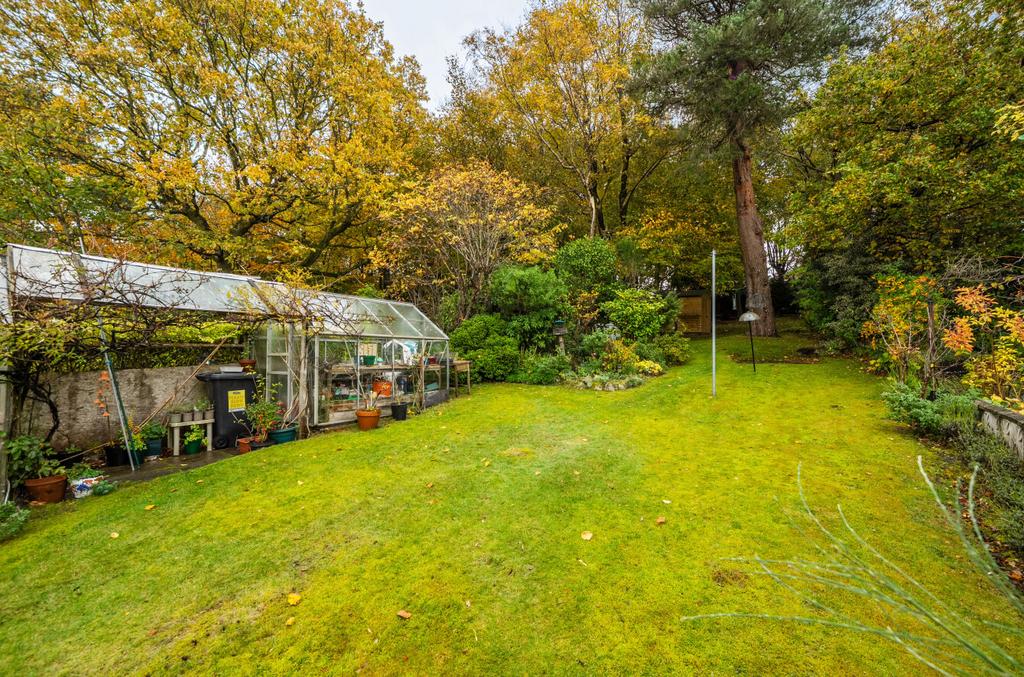 1371922-18-6904a0...