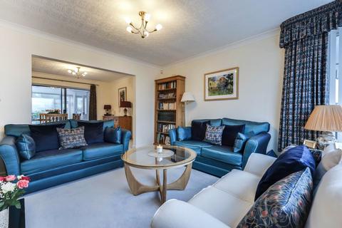 4 bedroom semi-detached house for sale, Hillcrest Rise, Leeds, West Yorkshire, LS16