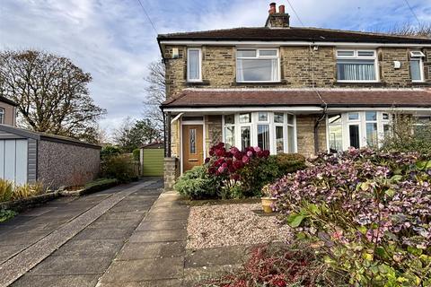 undefined, Deanstones Crescent, Bradford BD13