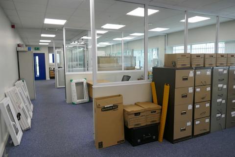Industrial unit to rent, Harlow Business Park Harlow CM19 5QJ
