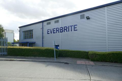 Industrial unit to rent, Harlow Business Park Harlow CM19 5QJ
