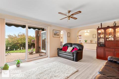 undefined, Pick Hill, Waltham Abbey, EN9