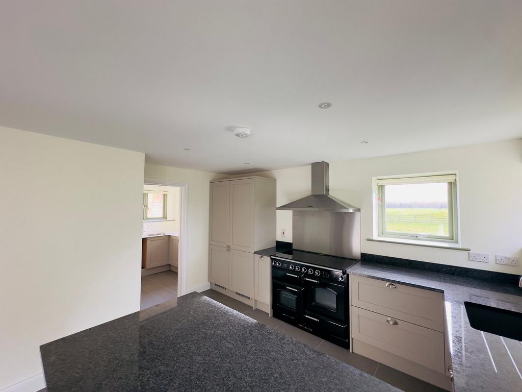 Kitchen Aspect 2
