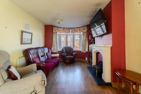 3 bedroom semi-detached house for sale, Westfield Road, Dudley