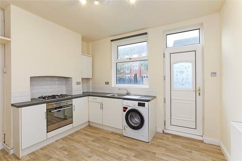 2 bedroom terraced house for sale, St. Catherine Street, Agbrigg, Wakefield, WF1