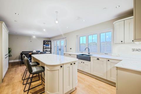 undefined, Cae Crug, Penrhiwllan SA44