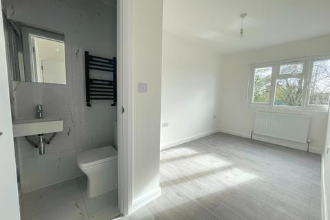 1 bedroom semi-detached house to rent, Headstone Drive, Harrow, Greater London, HA1