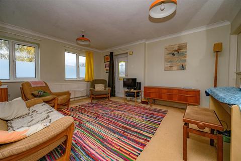 undefined, Mill Close, Hemel Hempstead