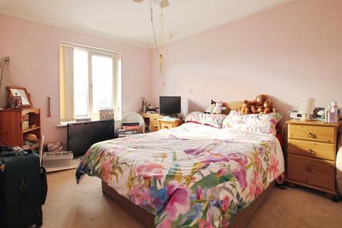 2 bedroom retirement property for sale, Lyell Road, Birchington CT7