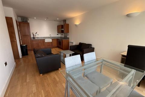 2 bedroom flat for sale, Advent House 2, 1 Isaac Way, New Islington
