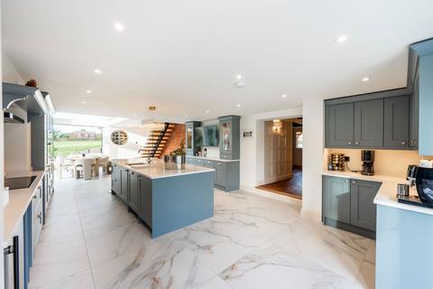 4 bedroom detached house for sale, Yoxall Road, Rugeley WS15
