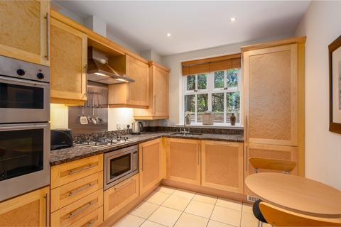 undefined, Ellesmere Road, WEYBRIDGE, KT13