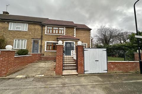 undefined, Buckrell Road, London E4