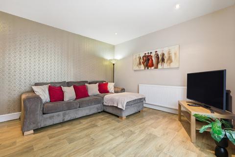 3 bedroom semi-detached house for sale, Chigwell IG7
