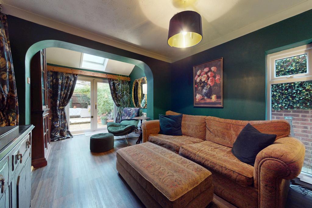 Dining area/Lounge