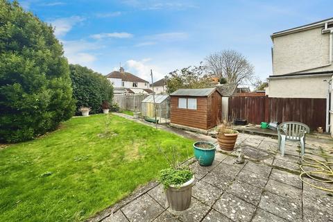 3 bedroom semi-detached house for sale, Cricklade Road, Swindon, SN2 7AQ