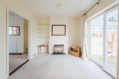 3 bedroom semi-detached house for sale, Cricklade Road, Swindon, SN2 7AQ