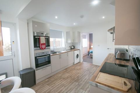 5 bedroom terraced house for sale, Witard Road, Norwich NR7