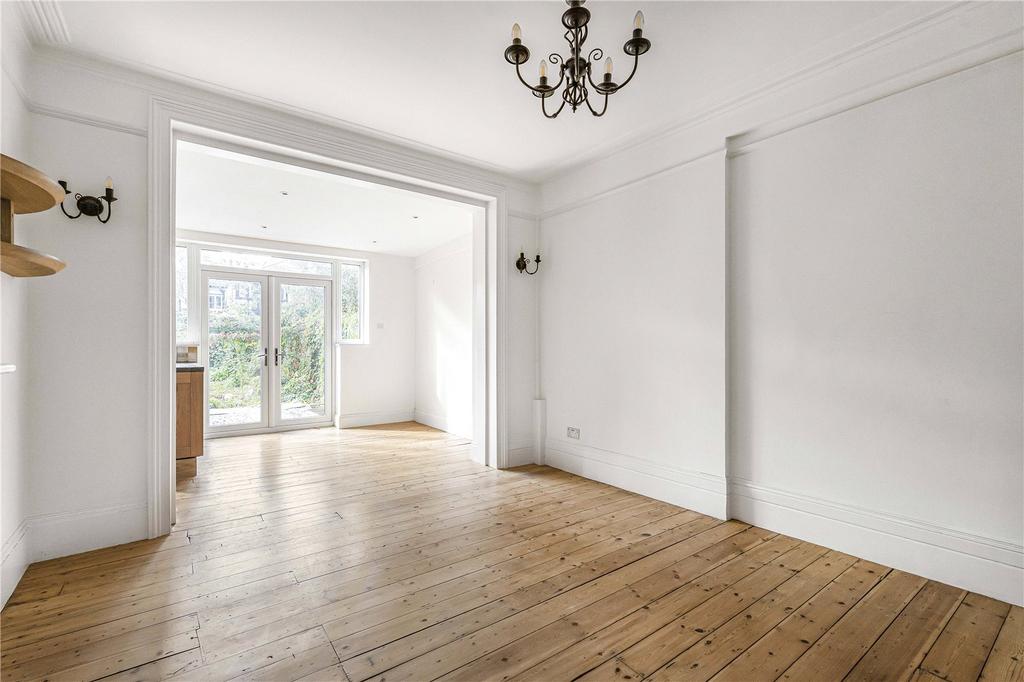 Kitchen/Living Room