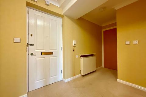 2 bedroom retirement property for sale, Chase Close, Southport PR8