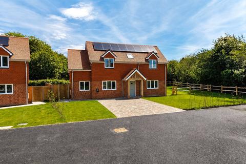 4 bedroom detached house for sale, Deanland Road, Golden Cross, Hailsham, East Sussex, BN27