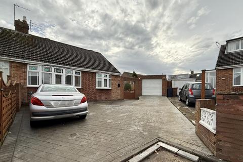 2 bedroom semi-detached bungalow for sale, Dudley Gardens, Sunderland, SR3