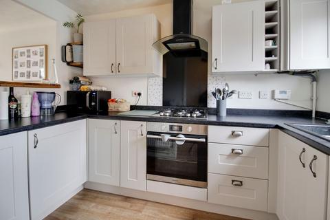 2 bedroom terraced house to rent, Eagle Way, Huntingdon PE29