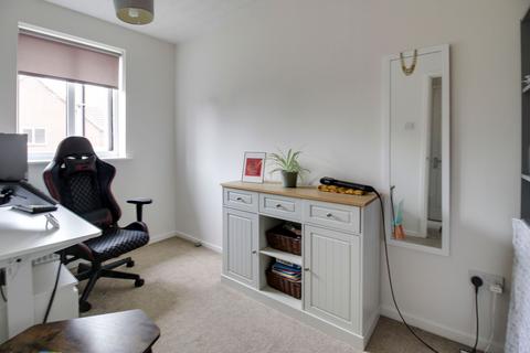 2 bedroom terraced house to rent, Eagle Way, Huntingdon PE29