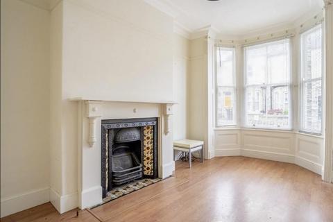 3 bedroom terraced house for sale, Russell Street, York