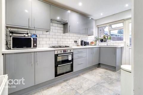 55 Longfield, Harlow, CM18 6LA