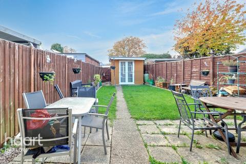 55 Longfield, Harlow, CM18 6LA