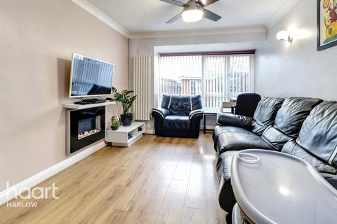 55 Longfield, Harlow, CM18 6LA