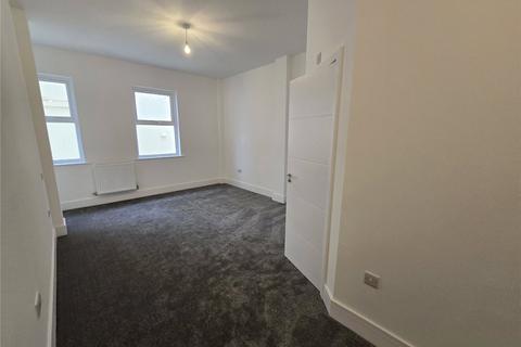 3 bedroom flat to rent, Archery Gardens, St. Leonards-on-Sea, East Sussex, TN38
