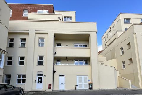 3 bedroom flat to rent, Archery Gardens, St. Leonards-on-Sea, East Sussex, TN38