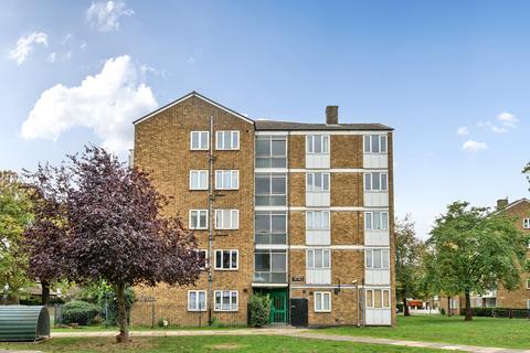 undefined, Casterbridge Road, London