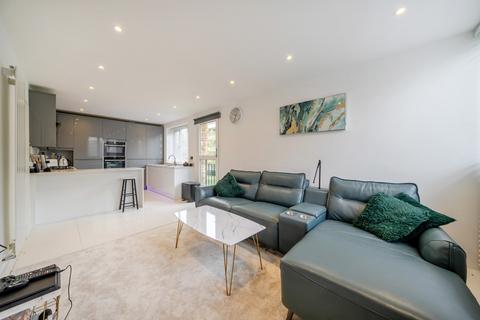 undefined, Casterbridge Road, London
