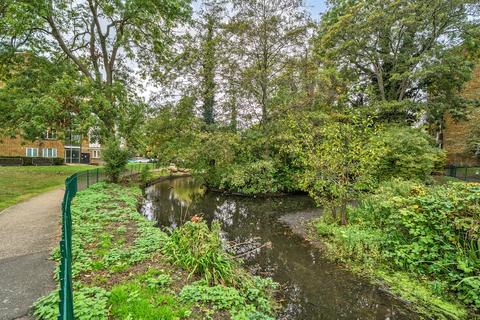 1 bedroom apartment for sale, Casterbridge Road, London