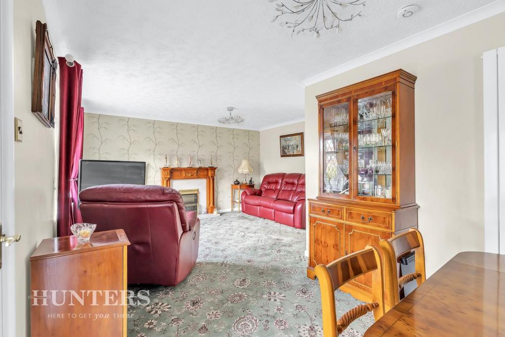 Living/Dining Room