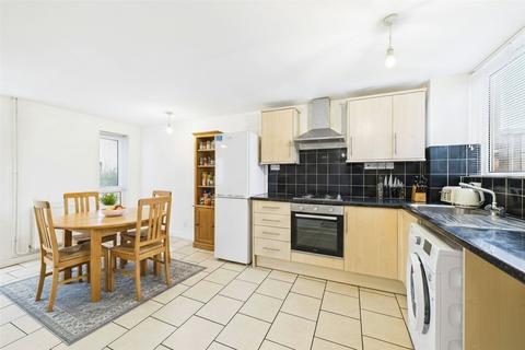 2 bedroom terraced house for sale, Valon Road, Arborfield, Reading, Berkshire, RG2