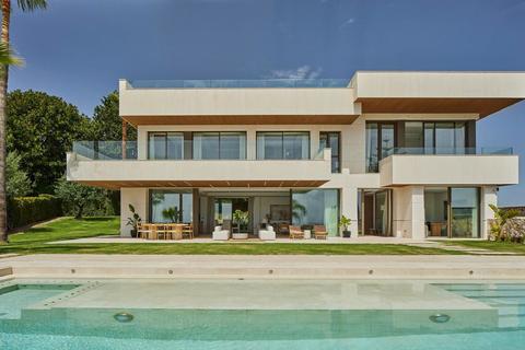 6 bedroom house, El Olivar. Churriana