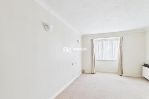 1 bedroom retirement property for sale, Richfield Road, Bushey