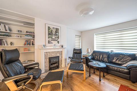 3 bedroom apartment for sale, St. Pauls Avenue, London NW2