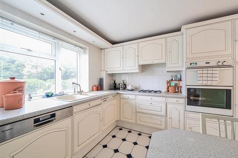 3 bedroom apartment for sale, St. Pauls Avenue, London NW2