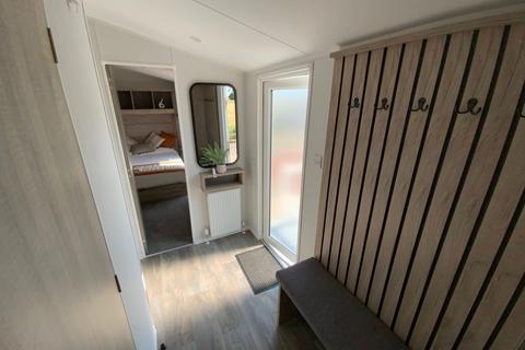 2 bedroom lodge for sale, Bradwell-on-Sea,  Southminster Essex