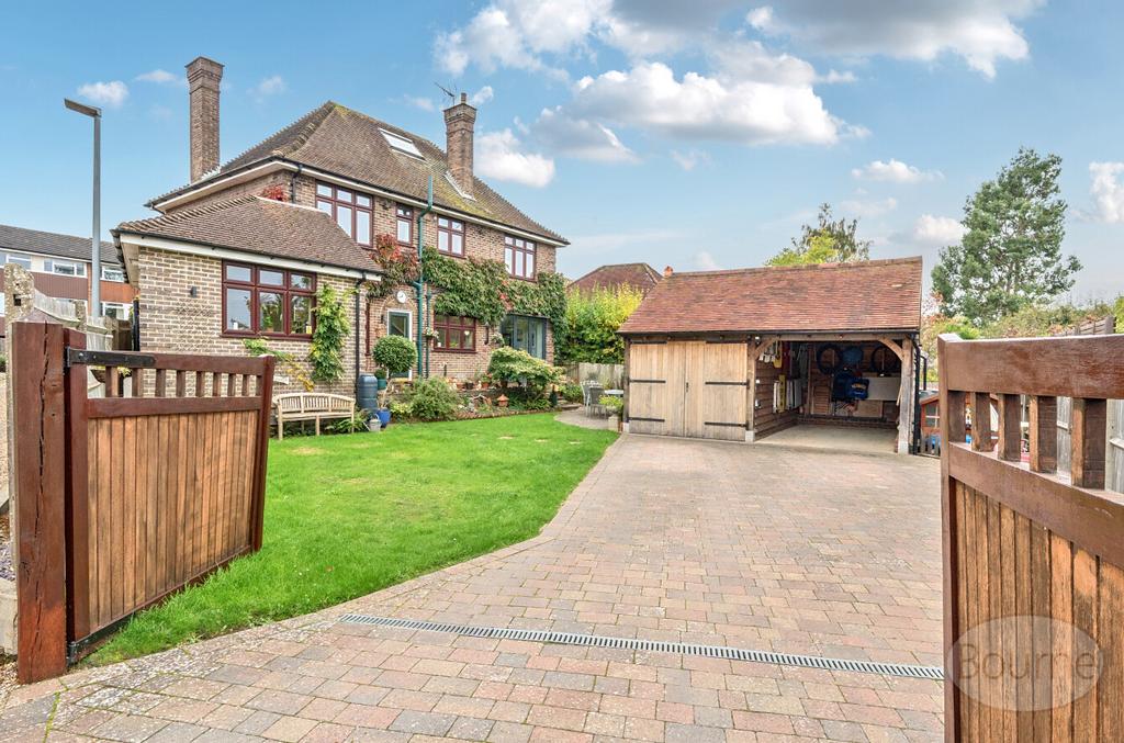 Bbd67906-8d79-494...