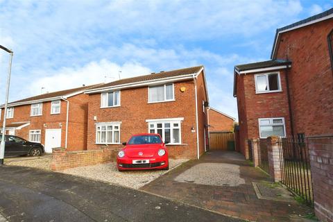 2 bedroom semi-detached house for sale, Chestnut Avenue, Thorngumbald HU12