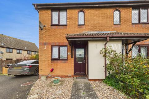 2 bedroom semi-detached house for sale, Worcester Way, Attleborough NR17