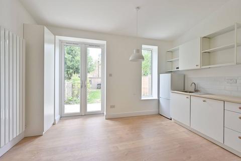 undefined, Bronson Road, Raynes Park, London, SW20