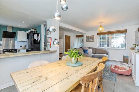 3 bedroom end of terrace house for sale, Greenview Walk, Kent ME7