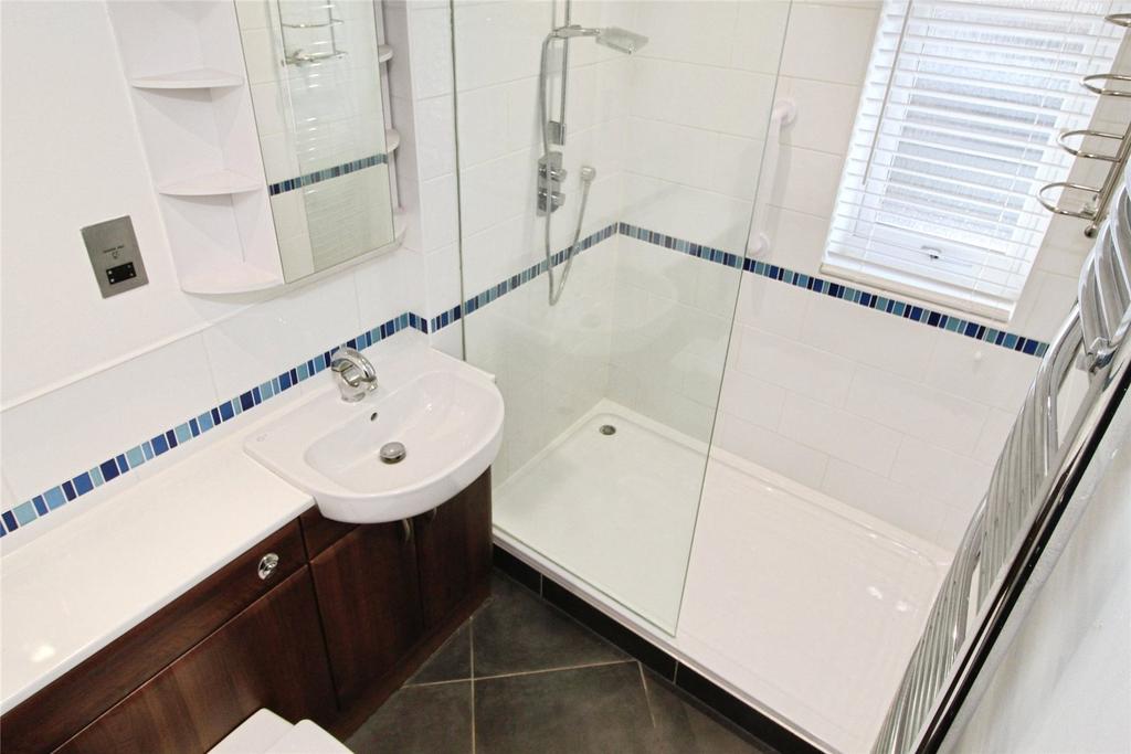Ensuite